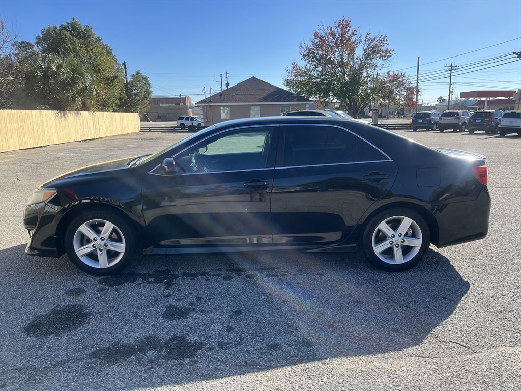 2014 Toyota Camry L's photo