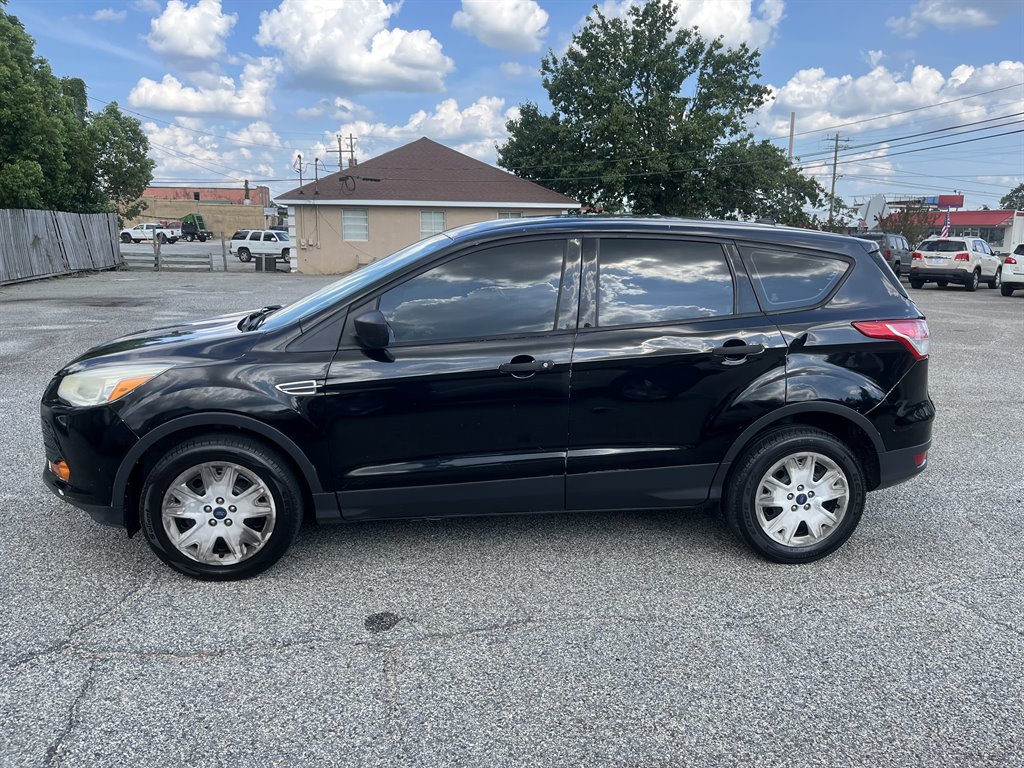 2015 Ford Escape S's photo